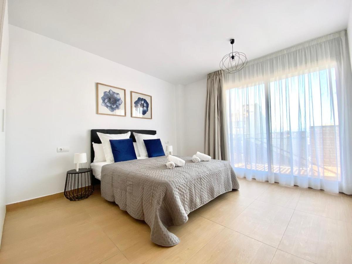 Sofia Suites Кембрилс Екстериор снимка
